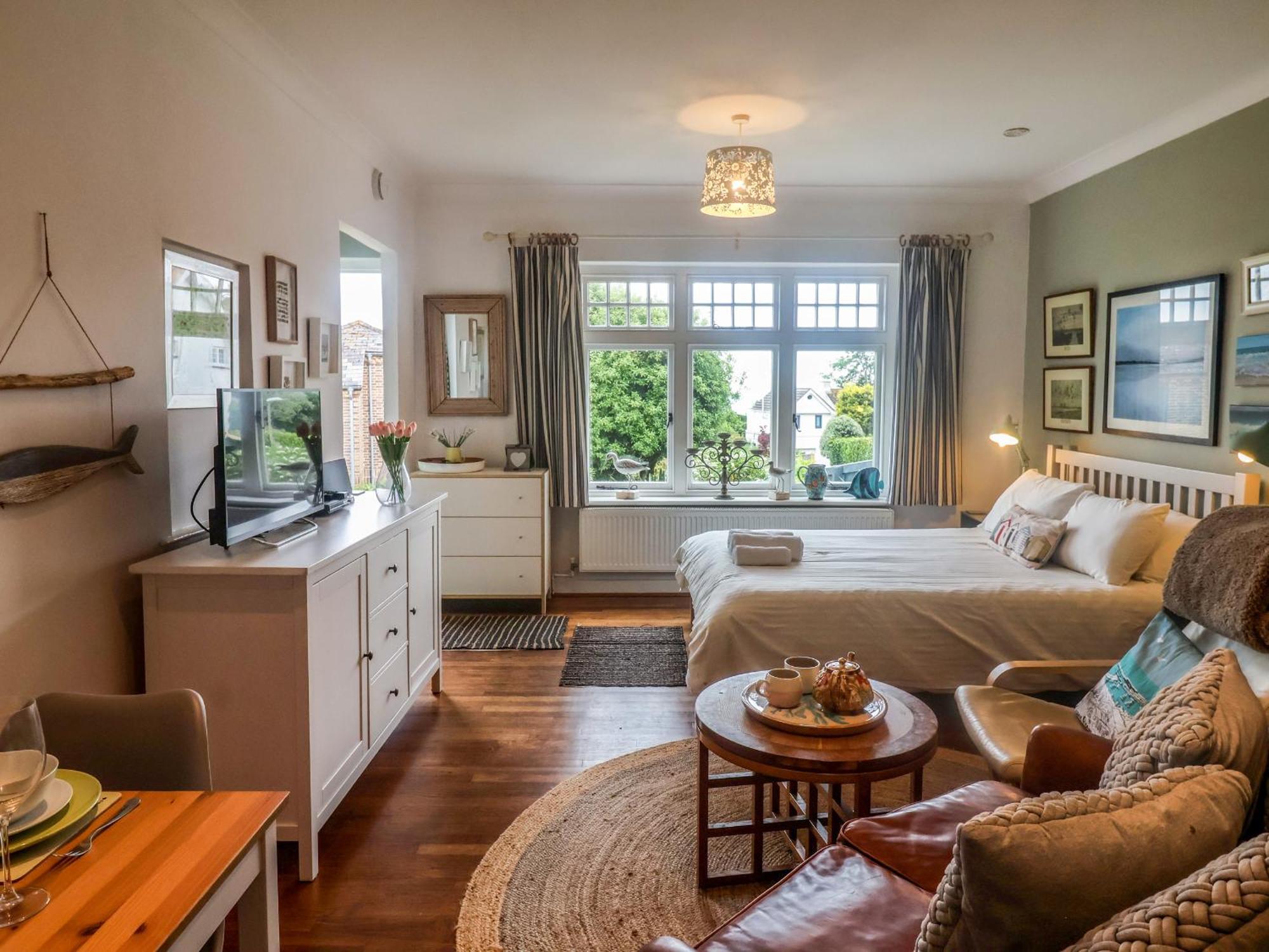 The Apartment At Queen Anne'S Lodge Lyme Regis Esterno foto