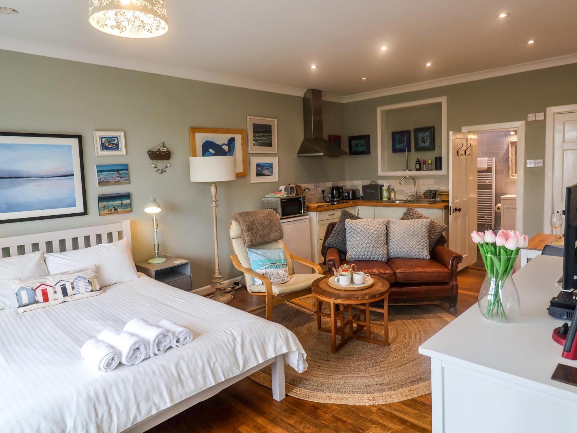 The Apartment At Queen Anne'S Lodge Lyme Regis Esterno foto