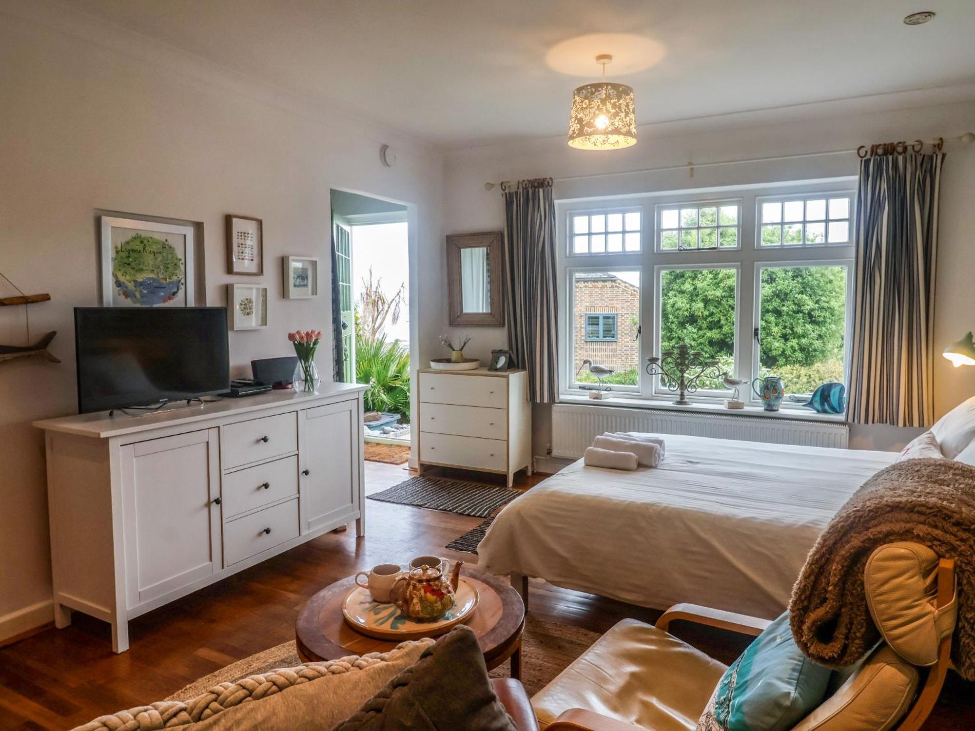 The Apartment At Queen Anne'S Lodge Lyme Regis Esterno foto